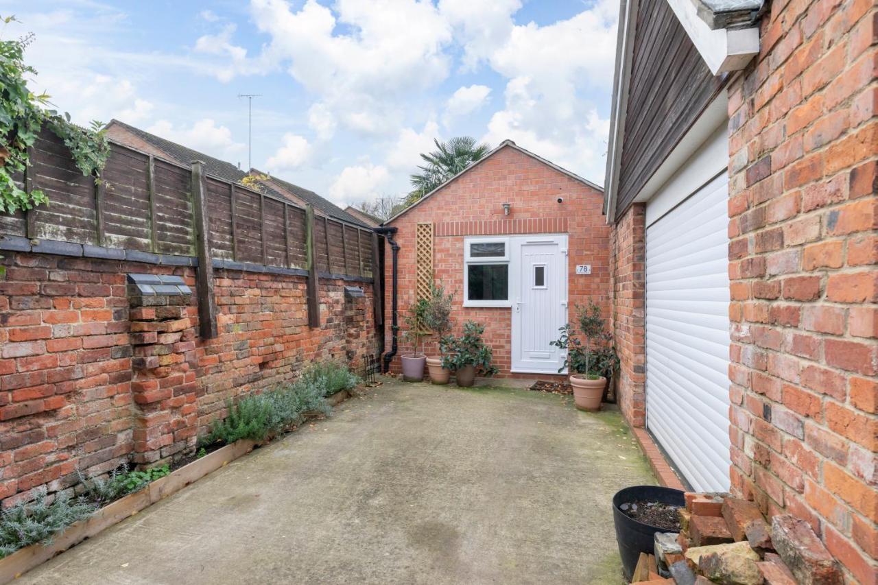 Modern Self Contained Studio Home Cheltenham Exterior foto